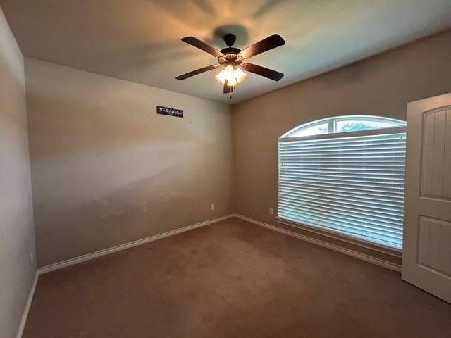 15623 Shady Brook Ln - Photo 7 of 26