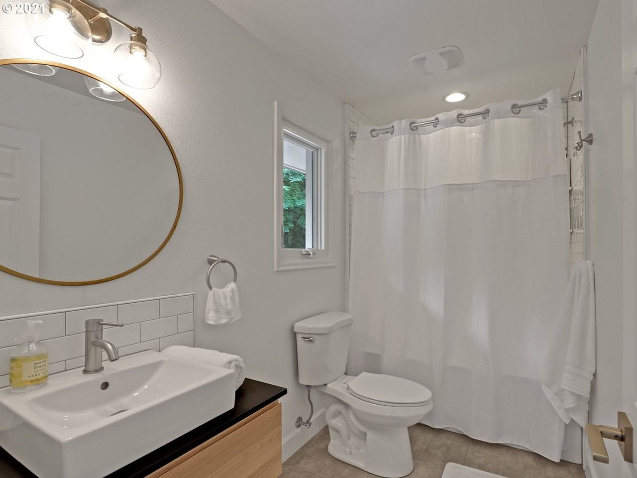 3001 Nw Fairfax Ter - Photo 2 of 42