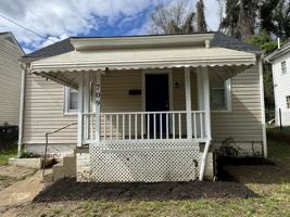 featured image of 709 Jackson St