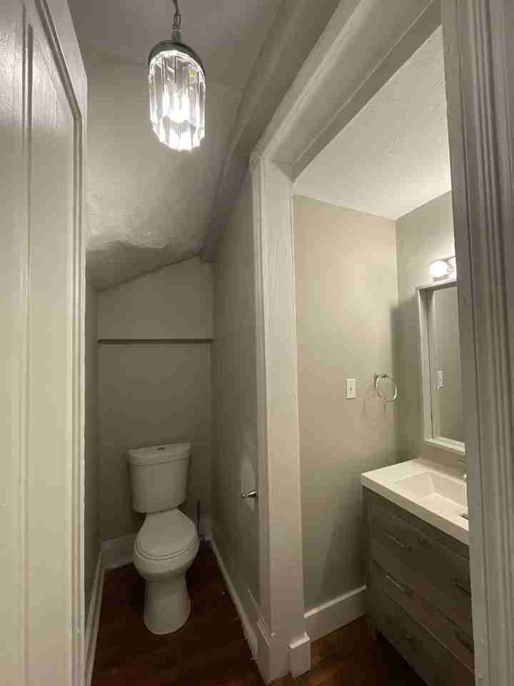 1110 11th St - Photo 6 of 19