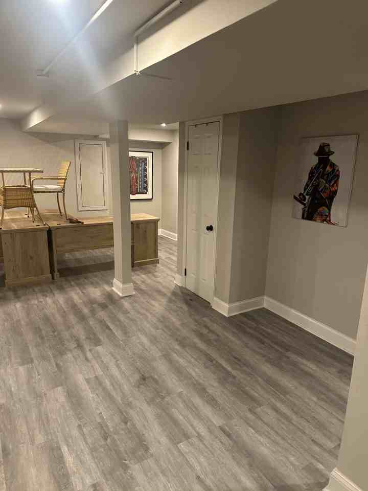 1301 Lenfant Sq Se - Photo 4 of 8