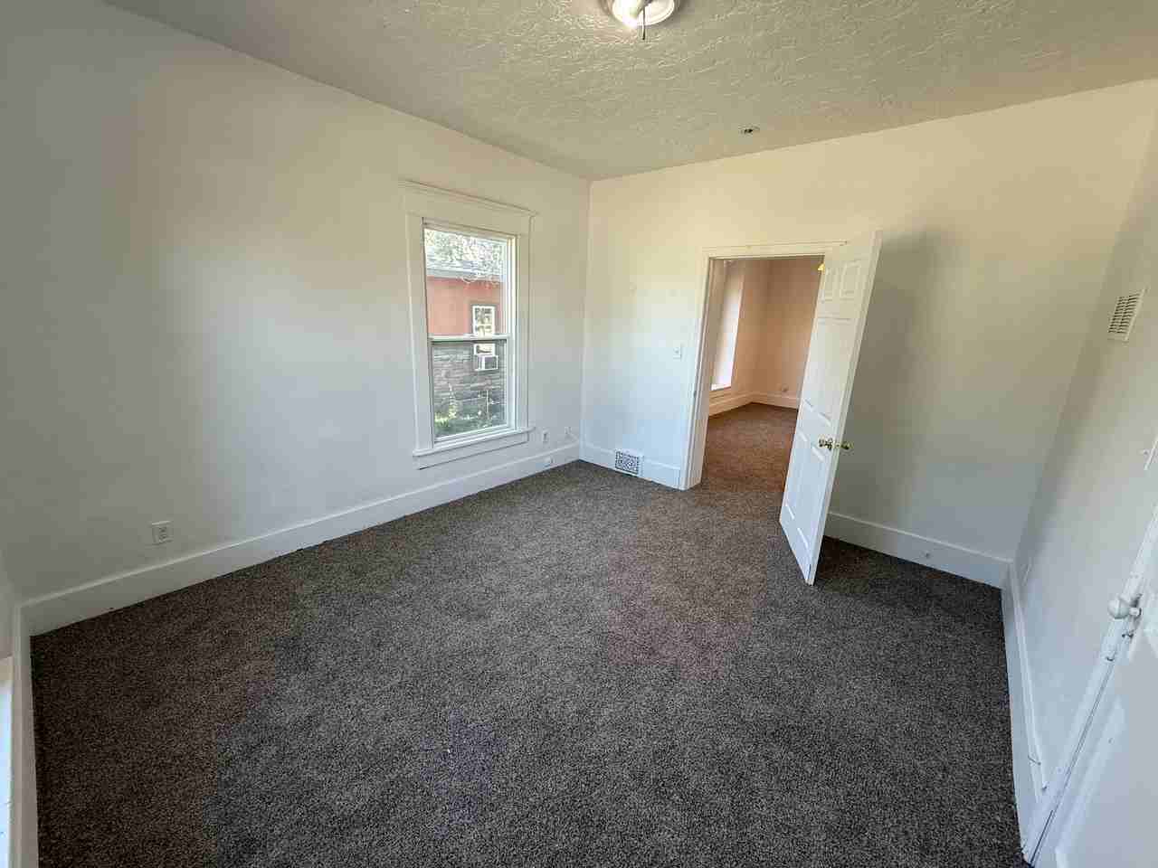 1440 10th St #1 - Photo 6 of 9