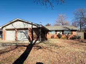 2705 Carlton Way - Photo 1 of 1