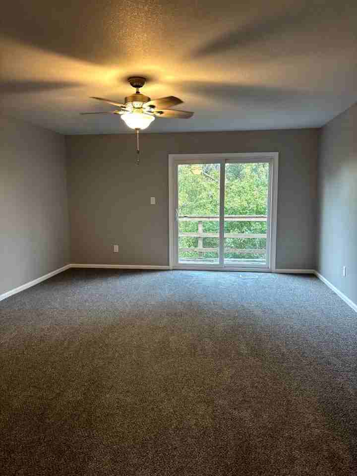 3604 Sw Skyline Pkwy #TH - Photo 2 of 11