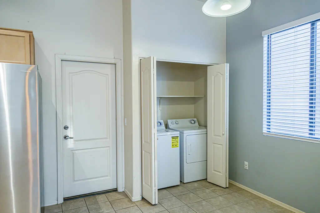 7561 E Truces Pl #1 - Photo 5 of 50