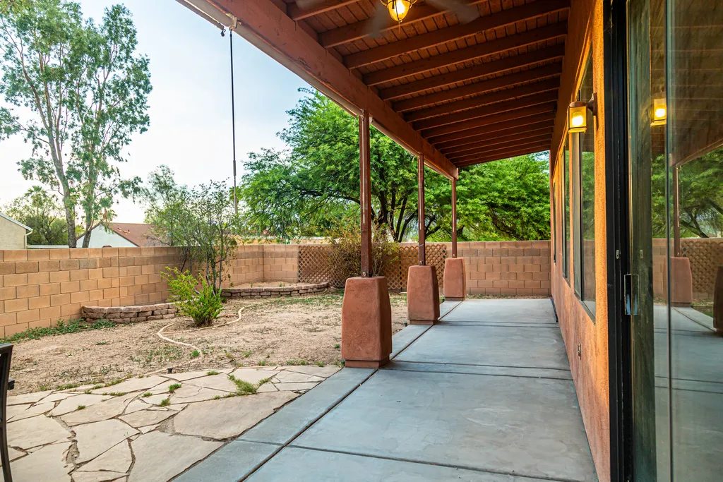 7561 E Truces Pl #1 - Photo 4 of 50