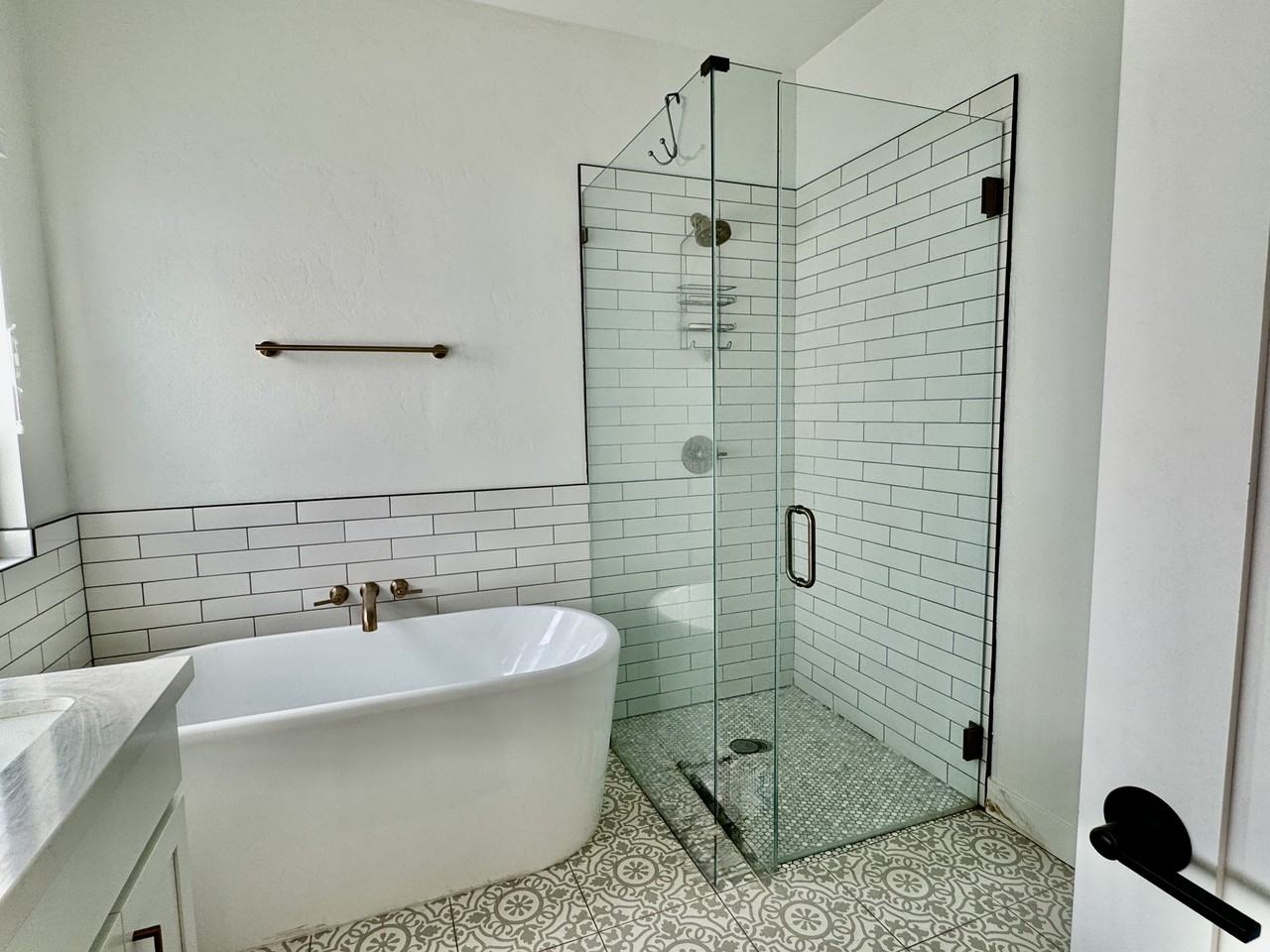 1518 E Waverly St #1 - Photo 2 of 11