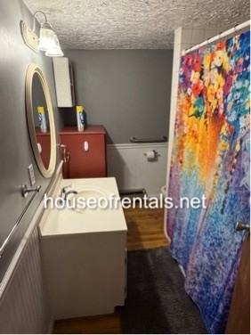 216 Iowa St - Photo 6 of 15