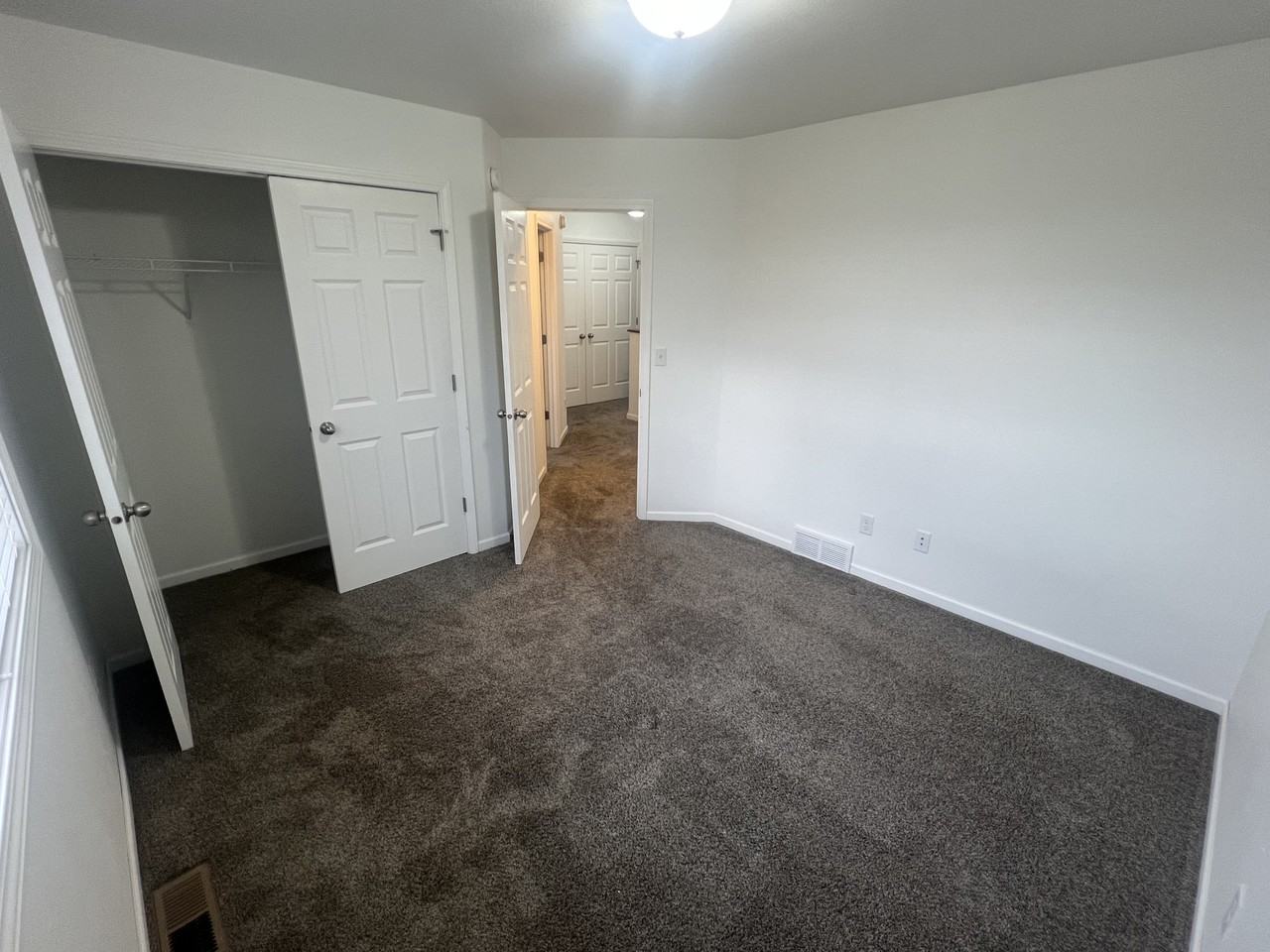 5954 36th St S - Photo 2 of 20