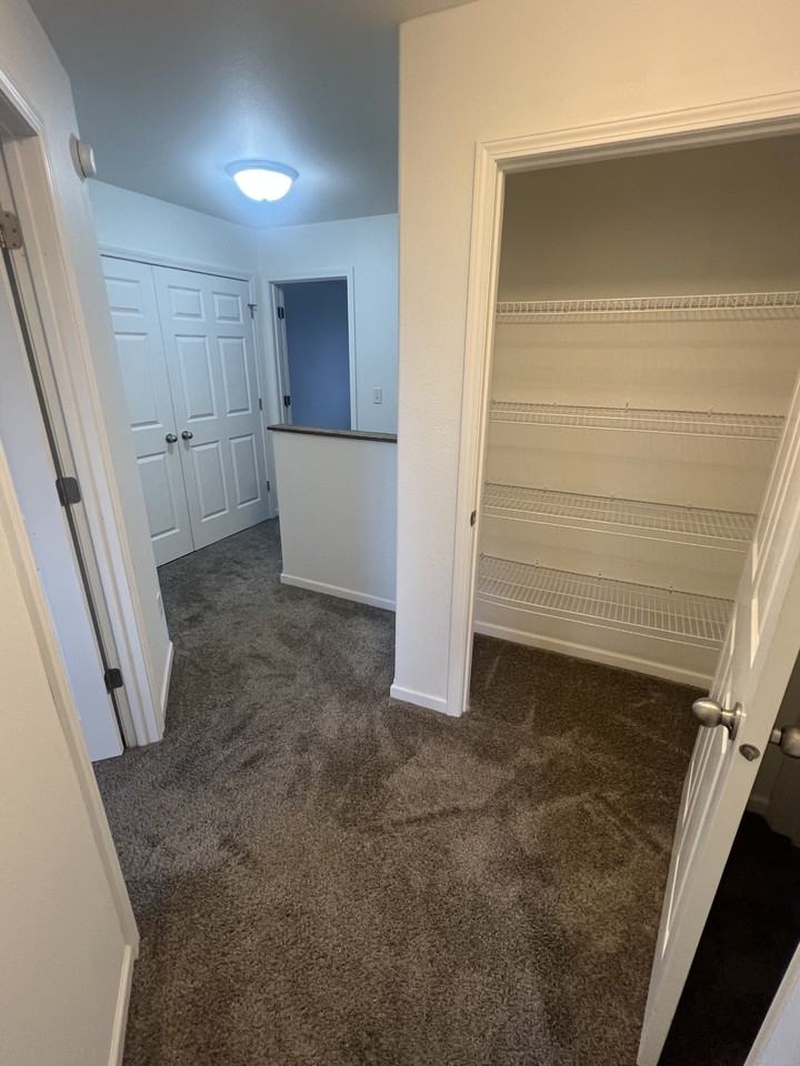 5954 36th St S - Photo 7 of 20