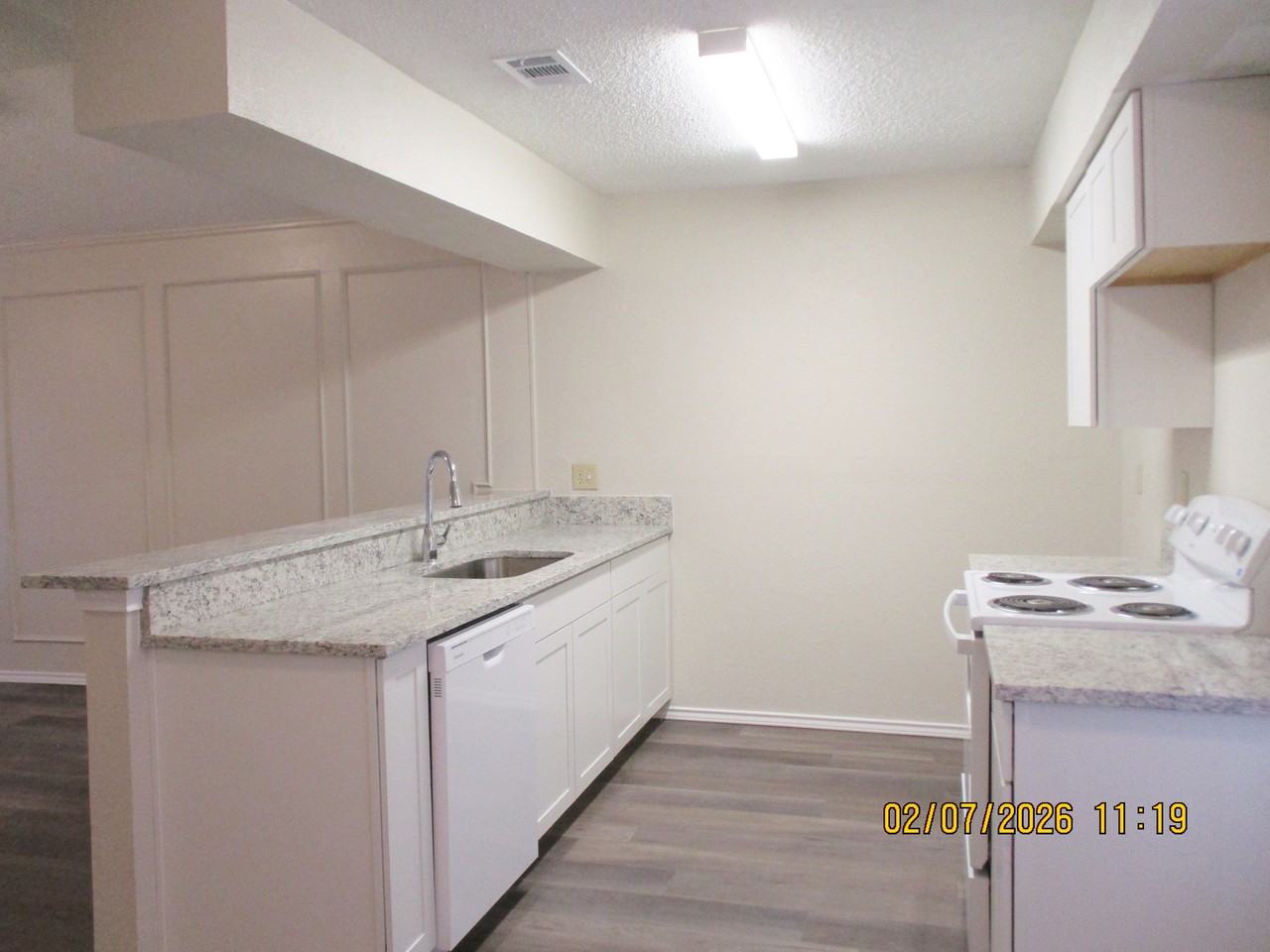 19 Shady Valley Ct - Photo 6 of 14