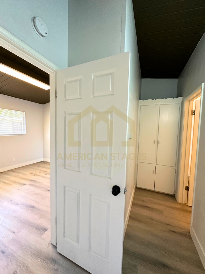 328 N L St #C - Photo 6 of 15