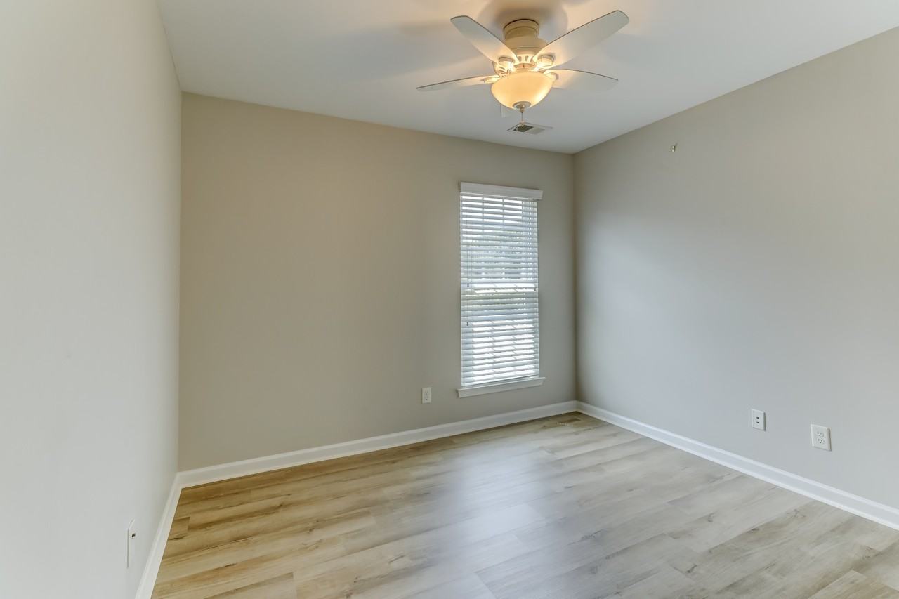 1132 Drayton Ct #1 - Photo 4 of 50