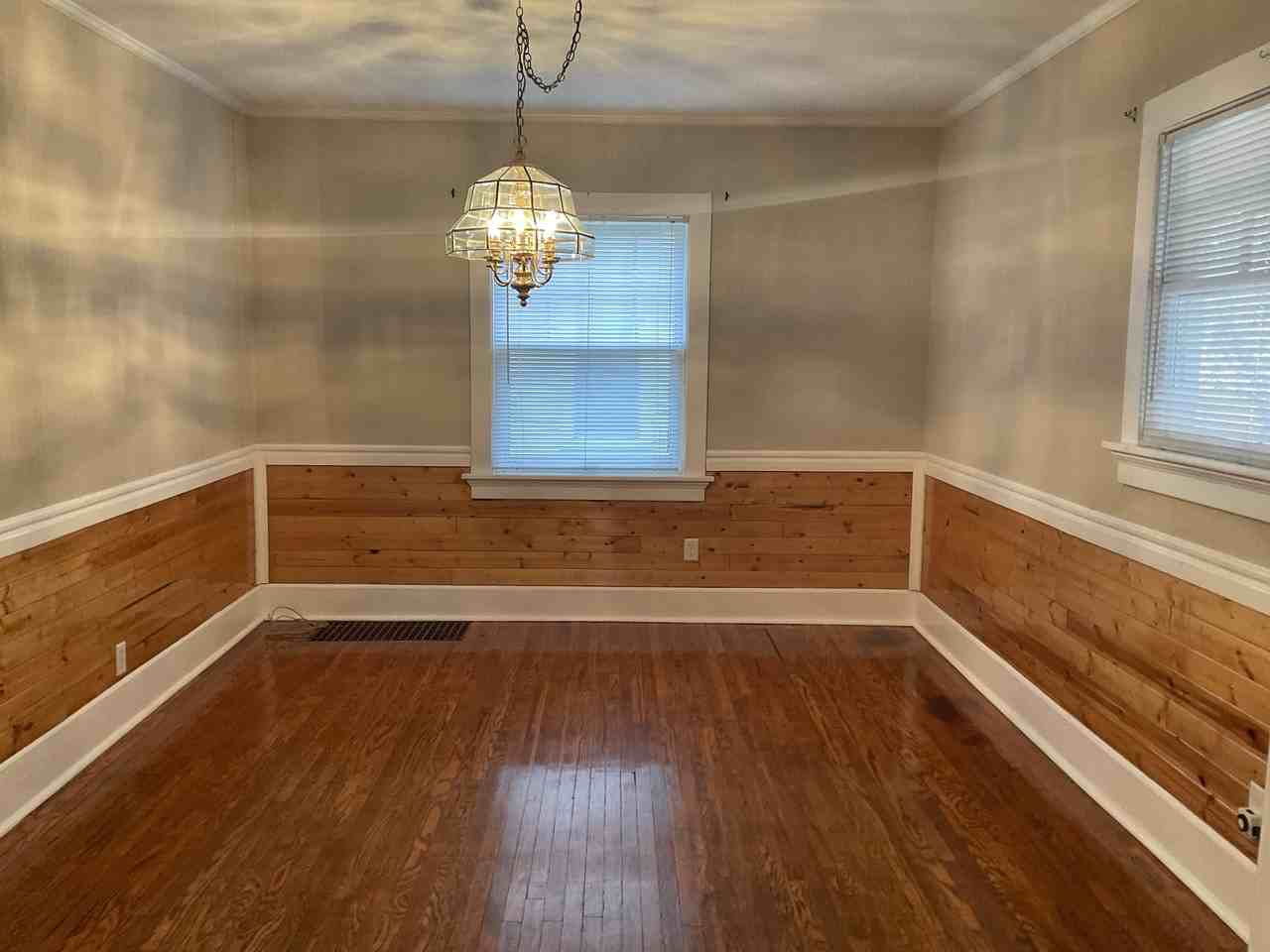 2103 Kentucky Ave - Photo 6 of 17