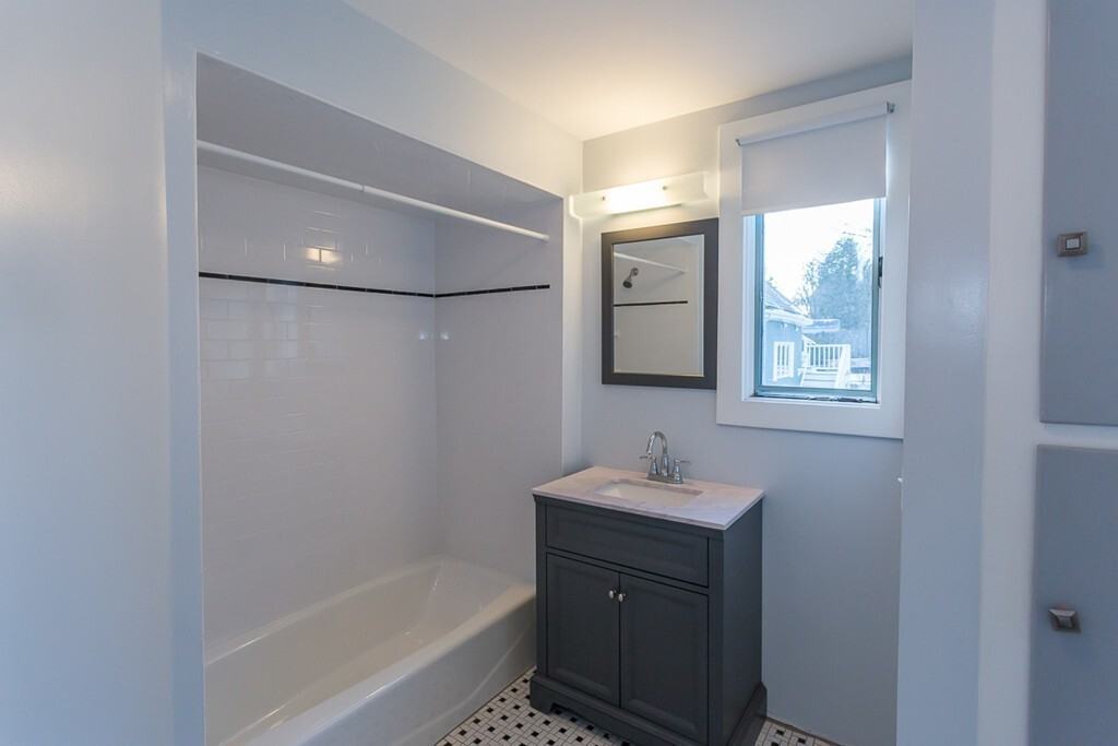 278 Lafayette St #1 - Photo 7 of 11