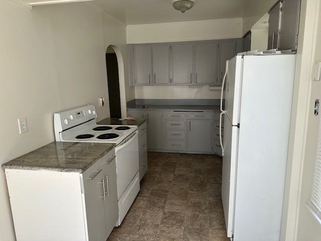 9419 Portland Ave E - Photo 3 of 30