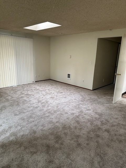2028 E 34th St - Photo 5 of 29