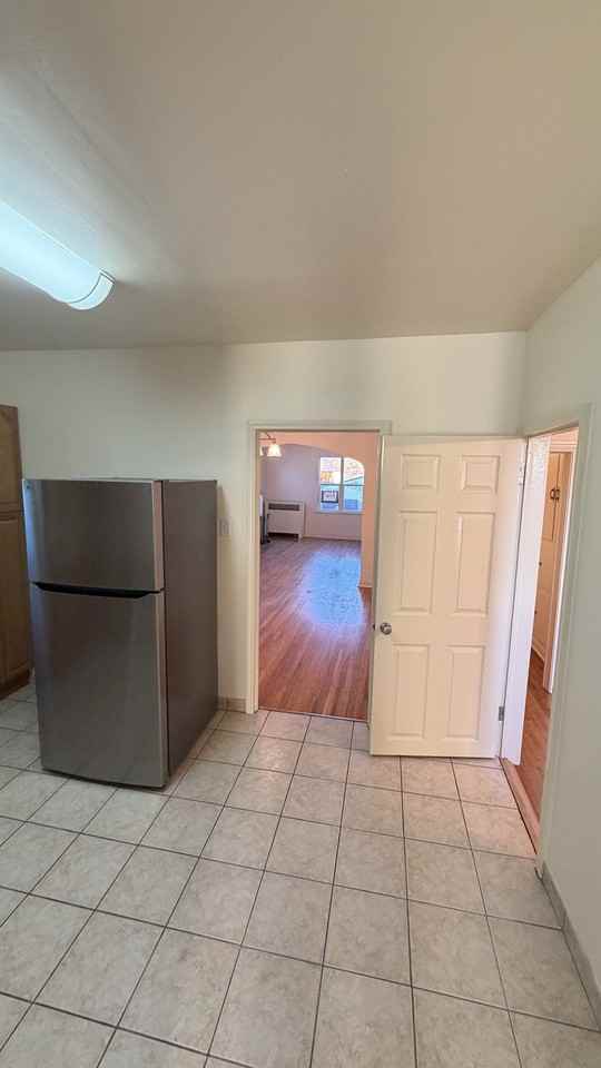 1447 S Broadway - Photo 2 of 25