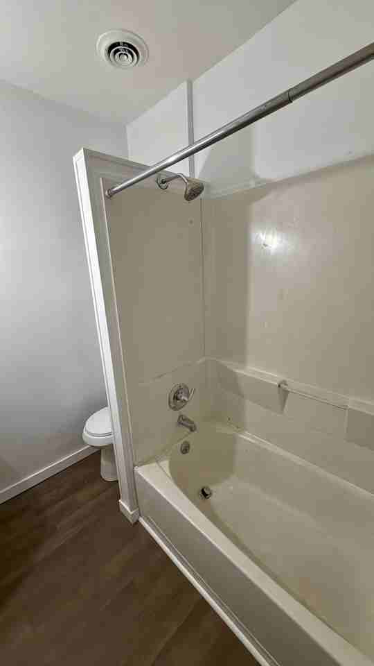 1007 Grant St #B - Photo 4 of 20