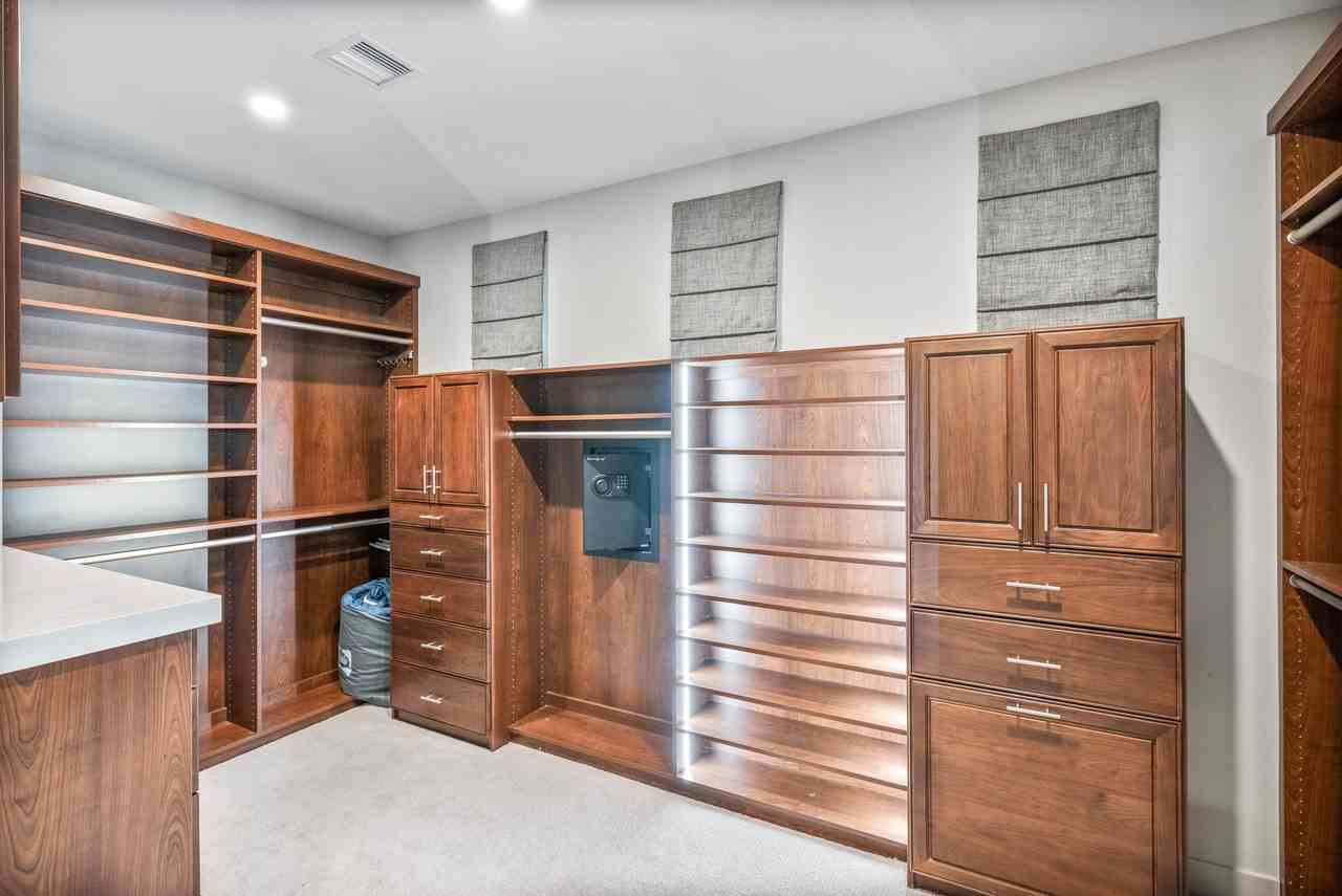6500 E Camelback Rd #1007 - Photo 4 of 50