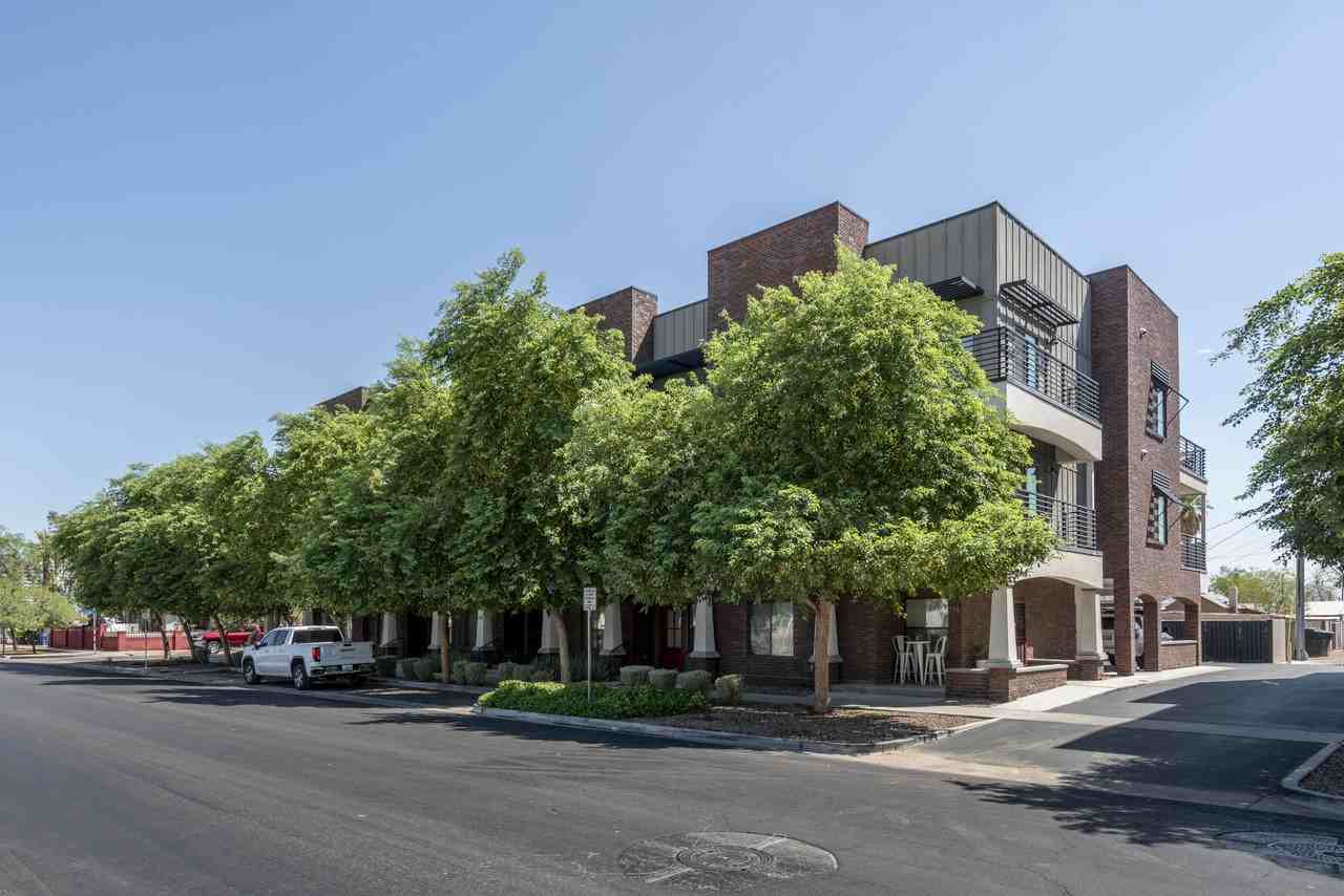 475 N 9th St #314 - Photo 3 of 16