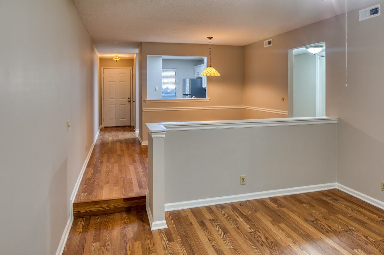 104 Oyster Shell Rd - Photo 6 of 27