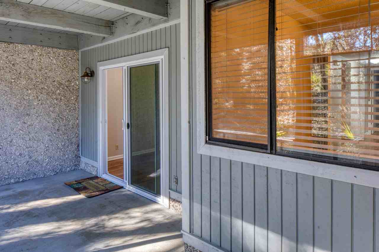 104 Oyster Shell Rd - Photo 4 of 27