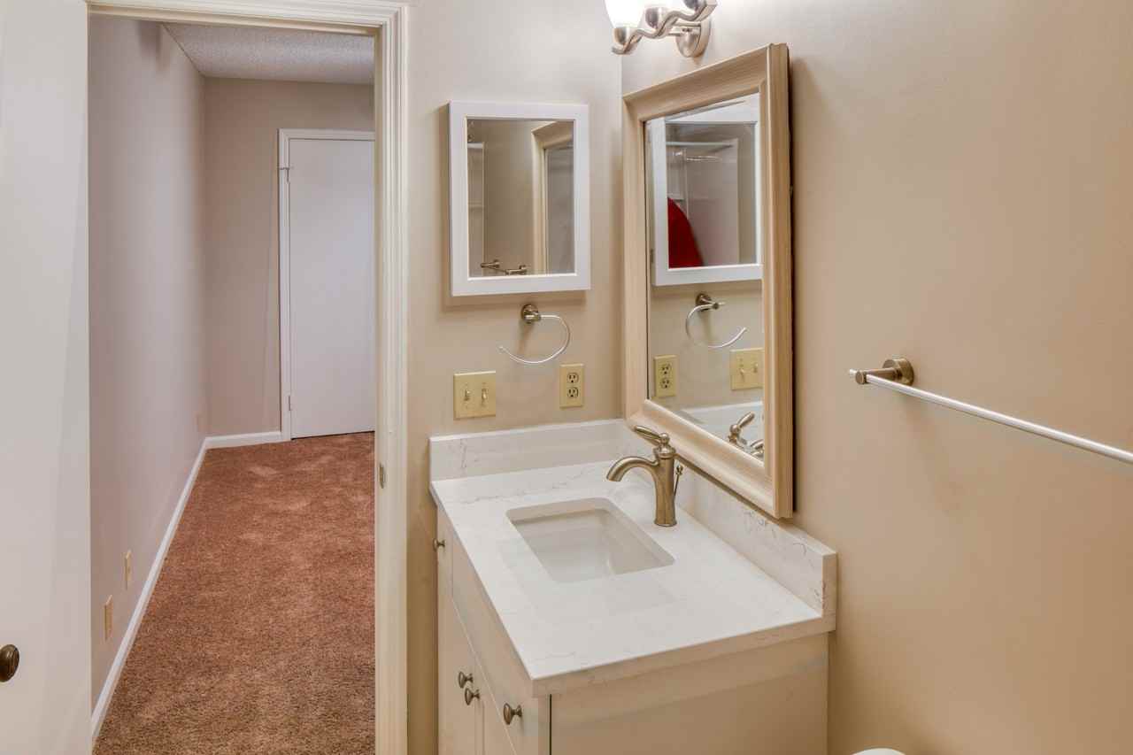 104 Oyster Shell Rd - Photo 3 of 27