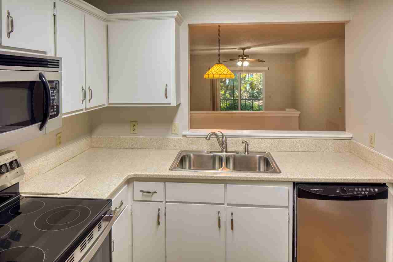 104 Oyster Shell Rd - Photo 6 of 27