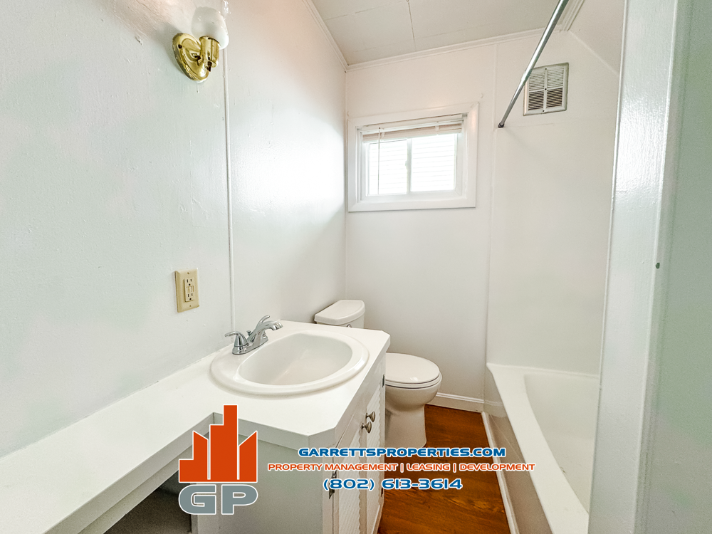 31 Granite St #2 - Photo 4 of 9