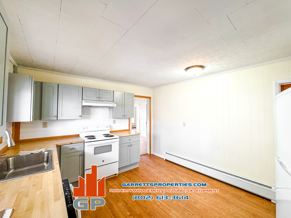 31 Granite St #2 - Photo 2 of 9