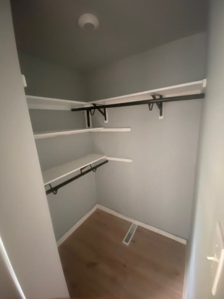 104 3rd St #1 - Photo 5 of 8