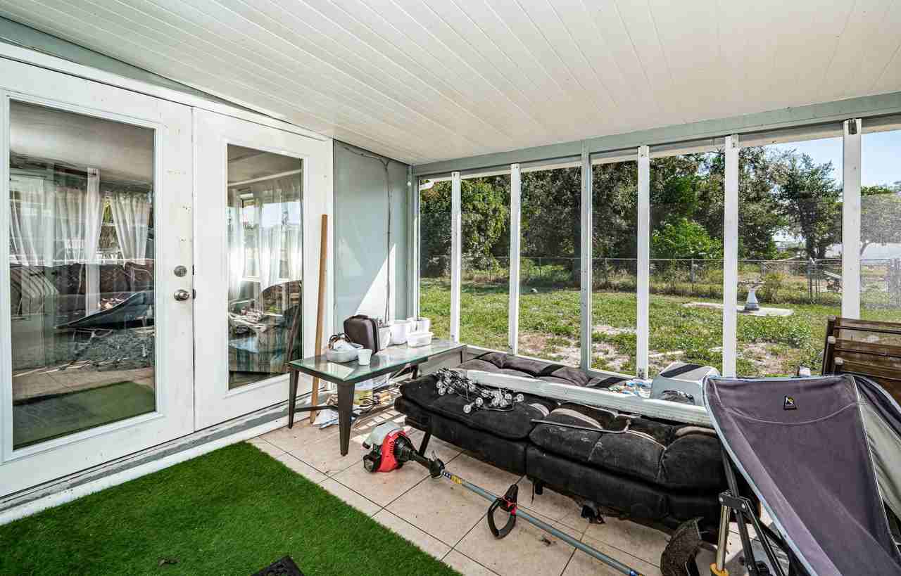 4424 Beacon Square Dr - Photo 7 of 36