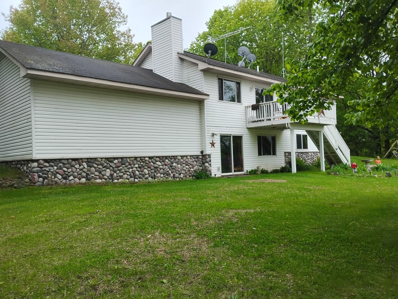 20245 Ann River Dr - Photo 5 of 10