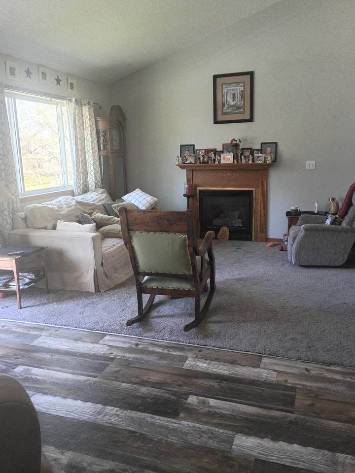 20245 Ann River Dr - Photo 3 of 10