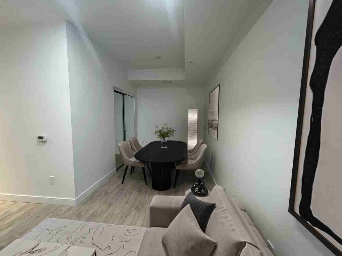178 Clonmore Dr #6 - Photo 2 of 9