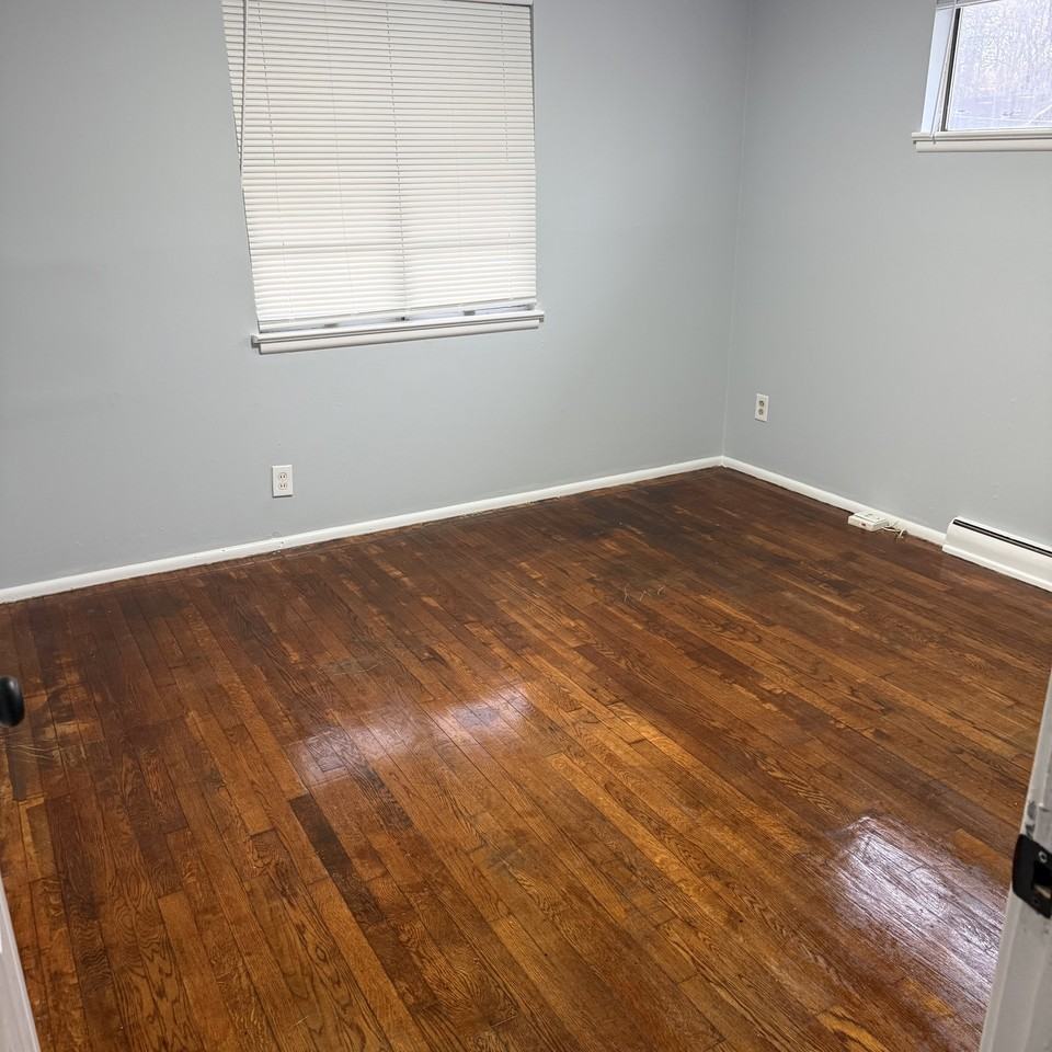 5546 Janet Ave - Photo 6 of 10