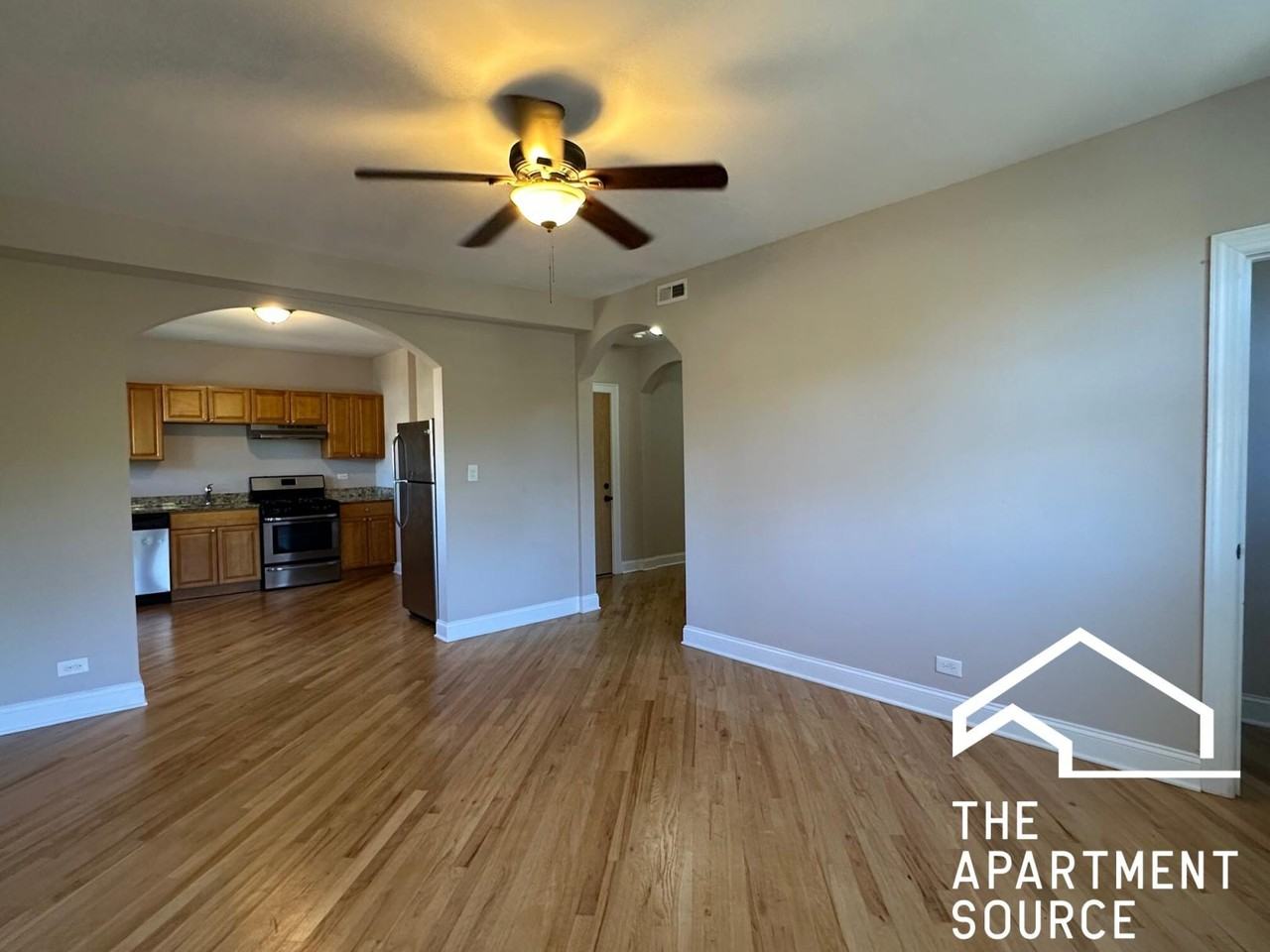 896 Green Bay Rd #16 - Photo 4 of 36