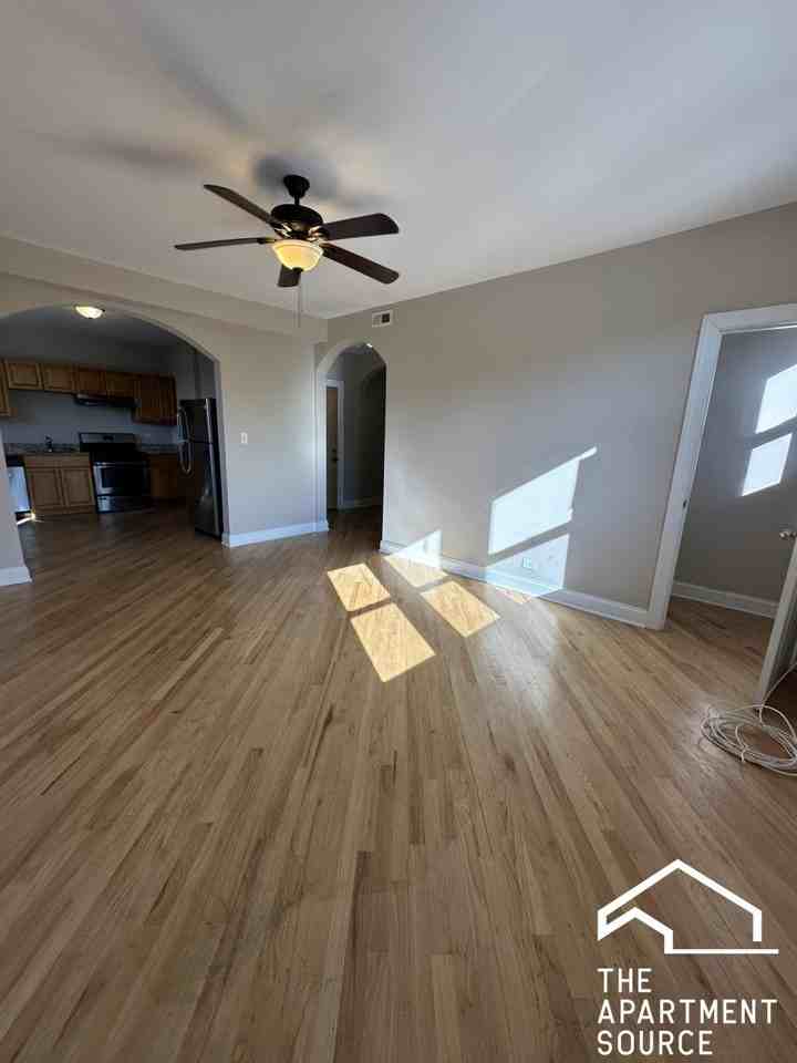 896 Green Bay Rd #16 - Photo 7 of 36