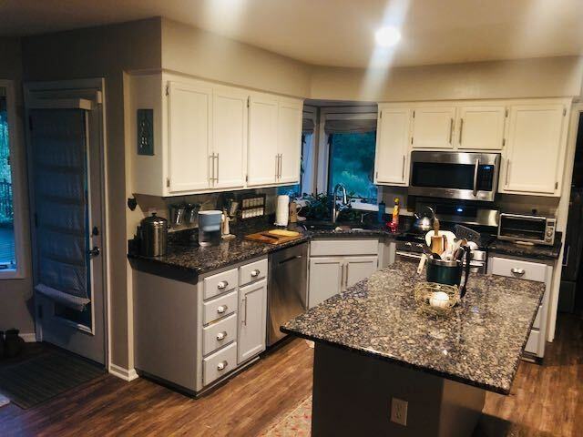 2521 Williams Dr - Photo 4 of 21