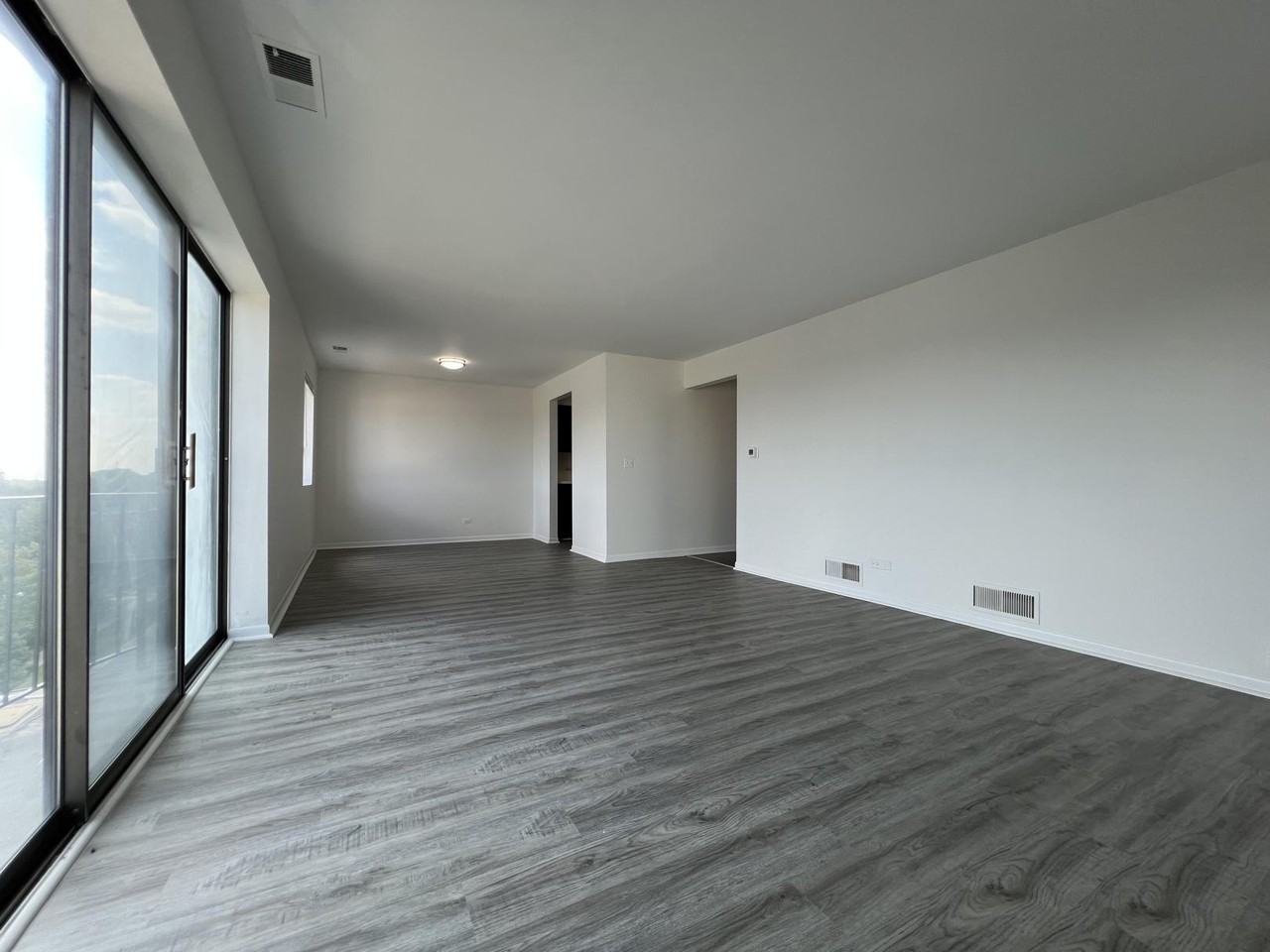 2300 N Harlem Ave #606 - Photo 5 of 20