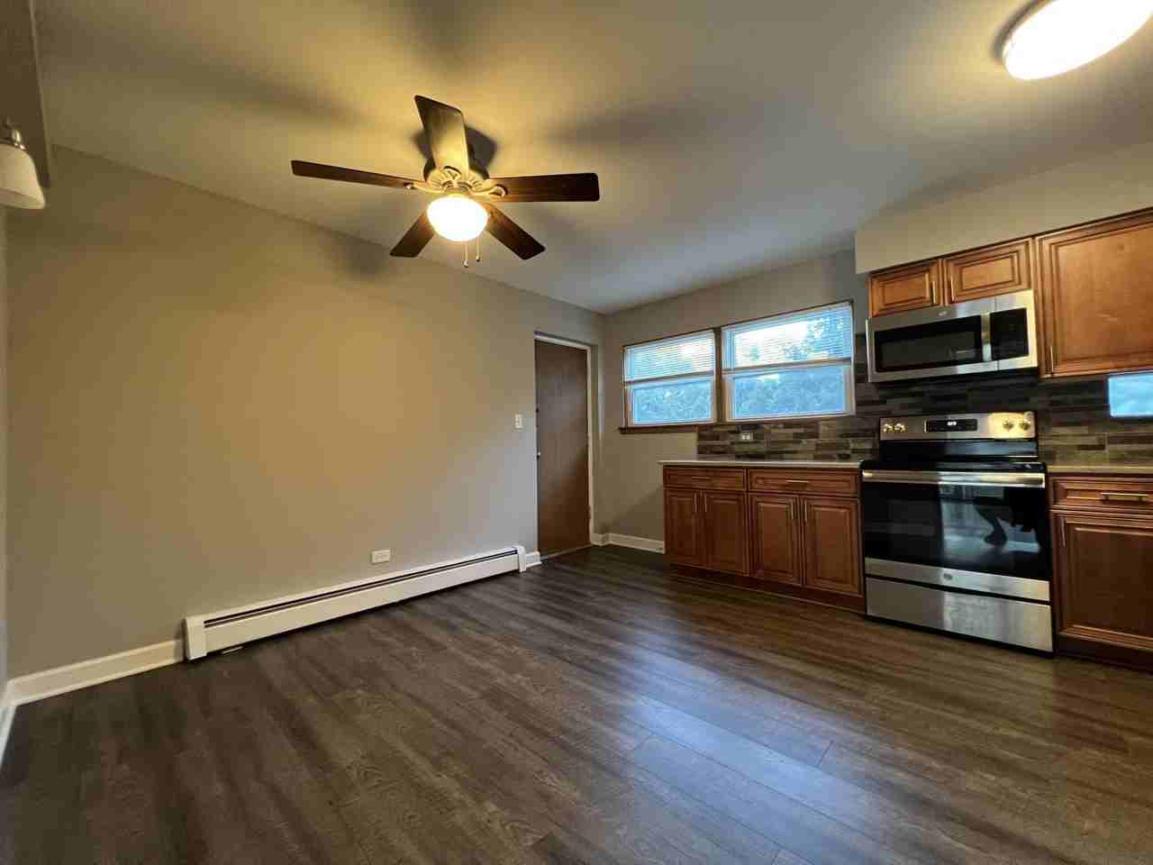 13 Scotdale Rd #1 - Photo 4 of 15