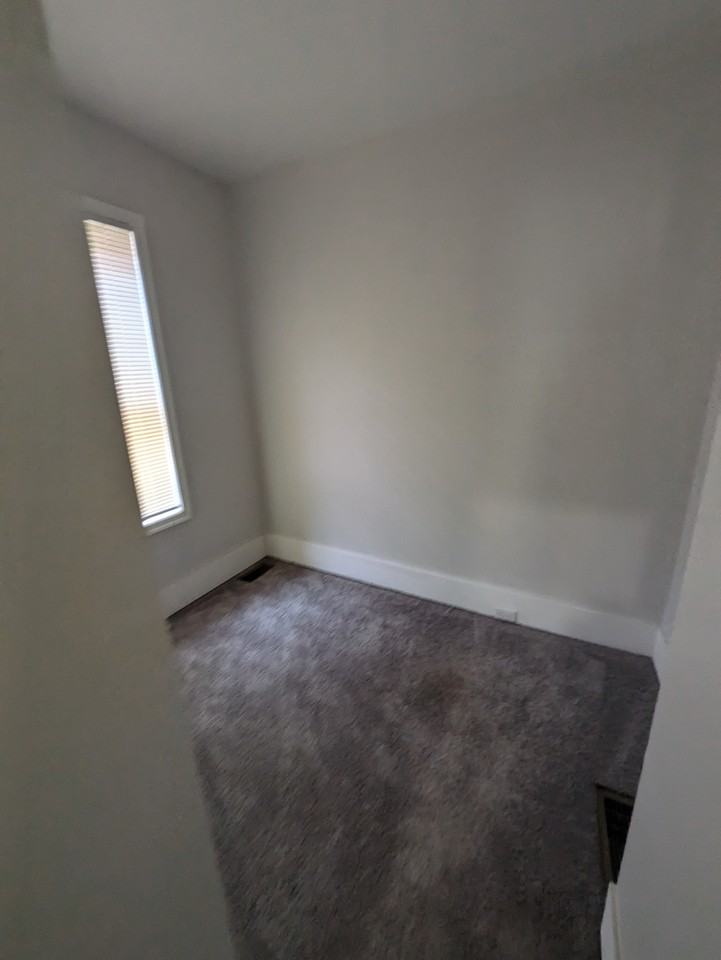 1011 N Spruce St #1 - Photo 2 of 10