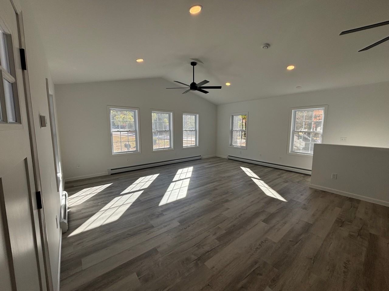 32 Boynton Rd - Photo 4 of 38