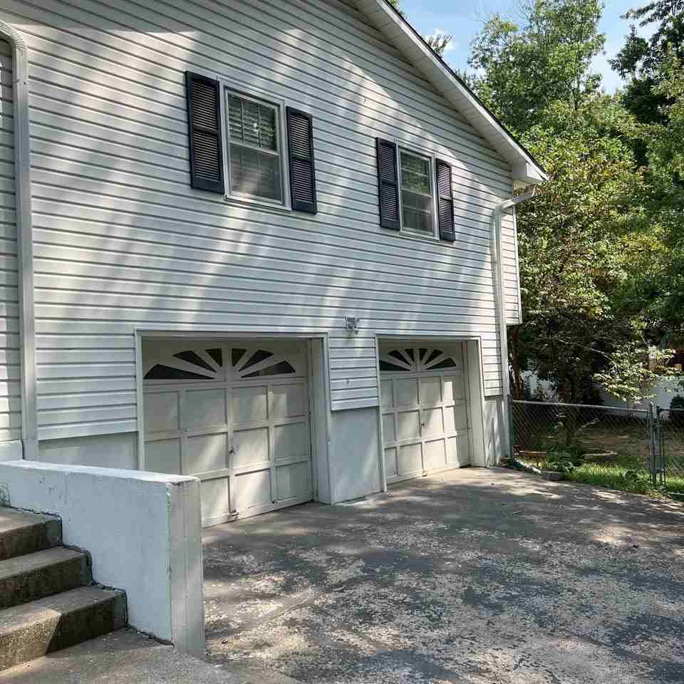 22 High Dr - Photo 7 of 36