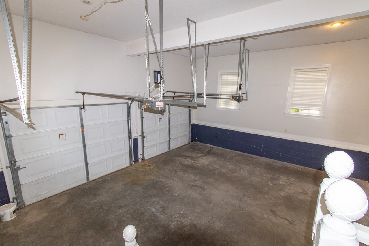 906 Monarch Cir - Photo 5 of 41