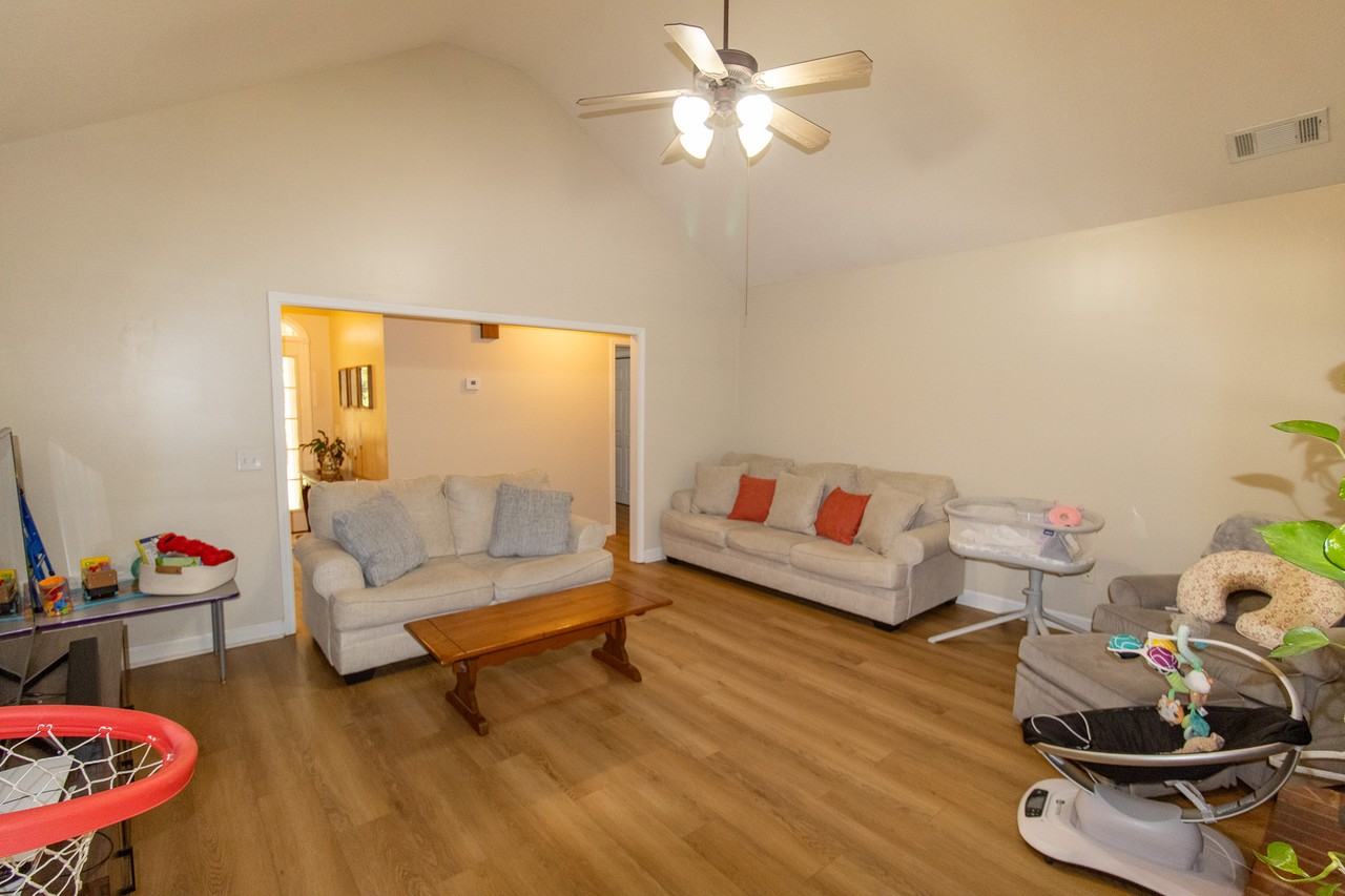326 Magnolia Church Rd - Photo 2 of 36