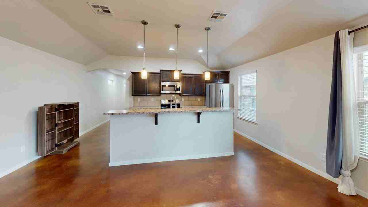 1909 Chiricahua Trce - Photo 5 of 14