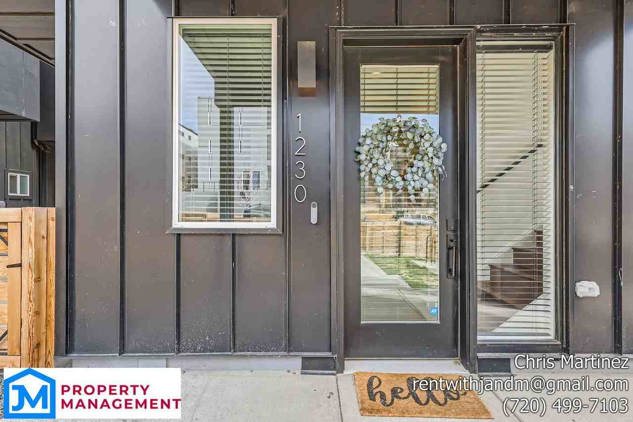 1230 Perry St #1 - Photo 6 of 22