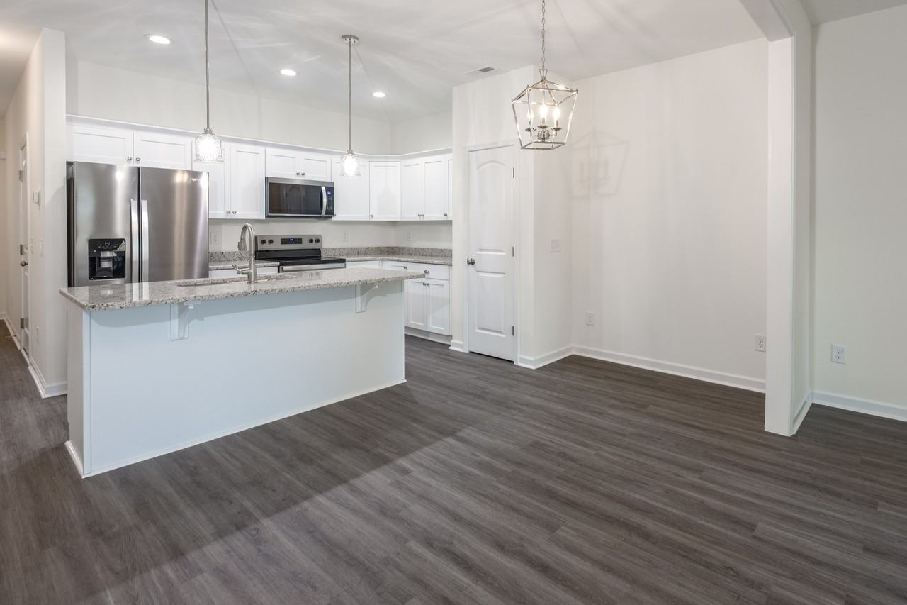 606 S Blackmon St #1 - Photo 7 of 11